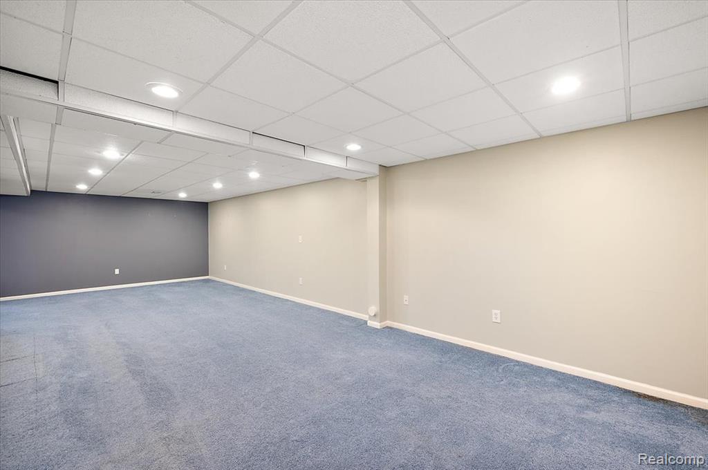 734 Challenging Trail, 65, South Lyon, MI 48178 — Photo 49