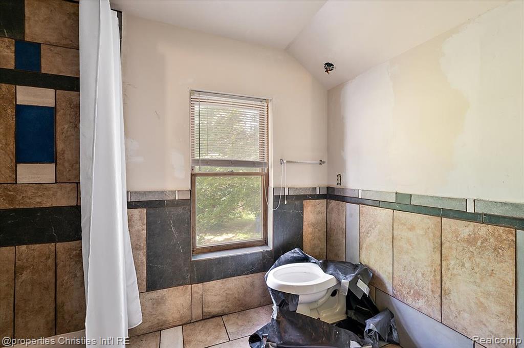 157 E Elmwood, Leonard, MI 48367 — Photo 66