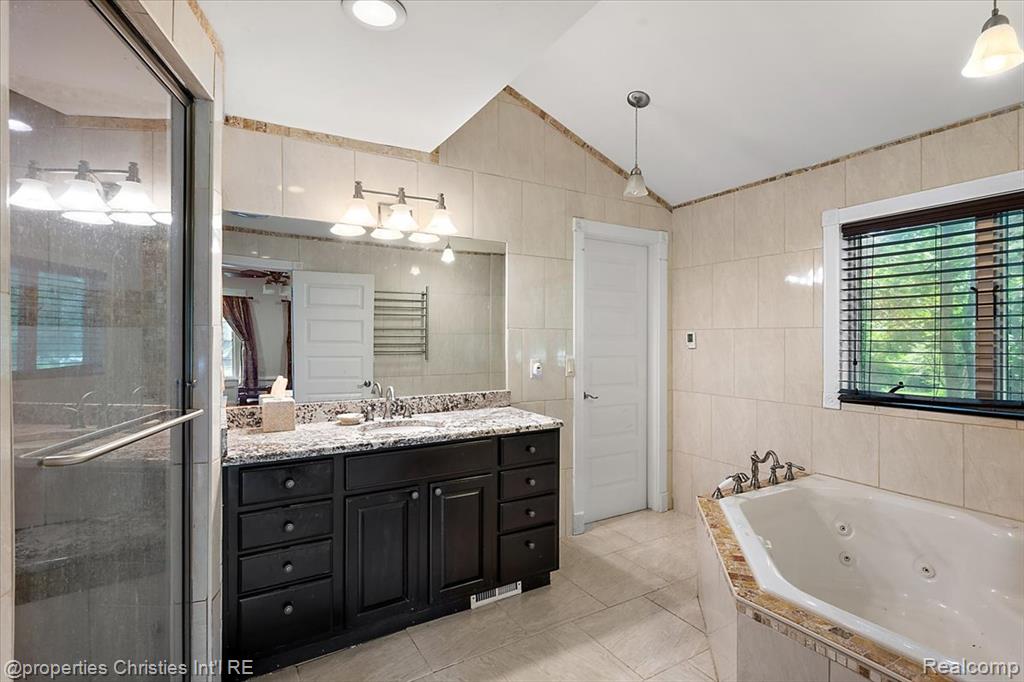 47133 W 9 Mile Road, Novi, MI — Photo 22