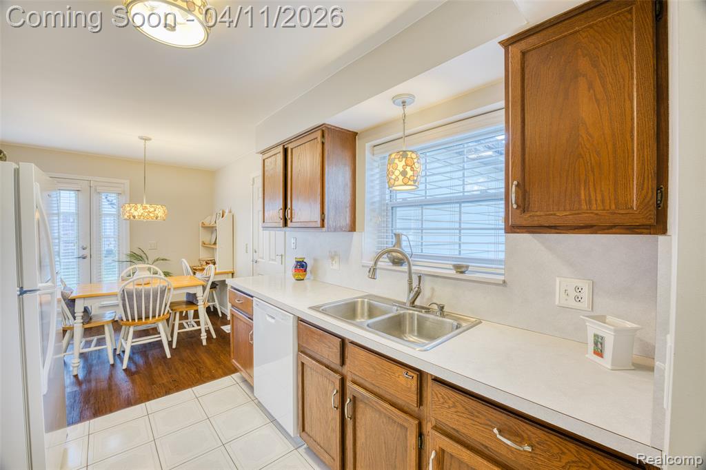 24615 Park Terrace Drive, Harrison Township, MI — Photo 12