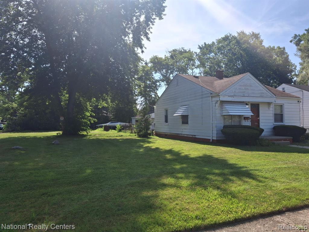 8310 Braile, Detroit, MI 48228 — Photo 5
