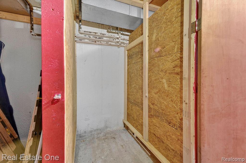 874 N Main Street, Milford, MI 48381 — Photo 45