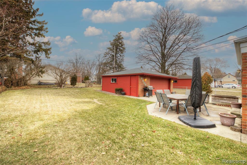 31906 Cambridge Street, Garden City, MI — Photo 36