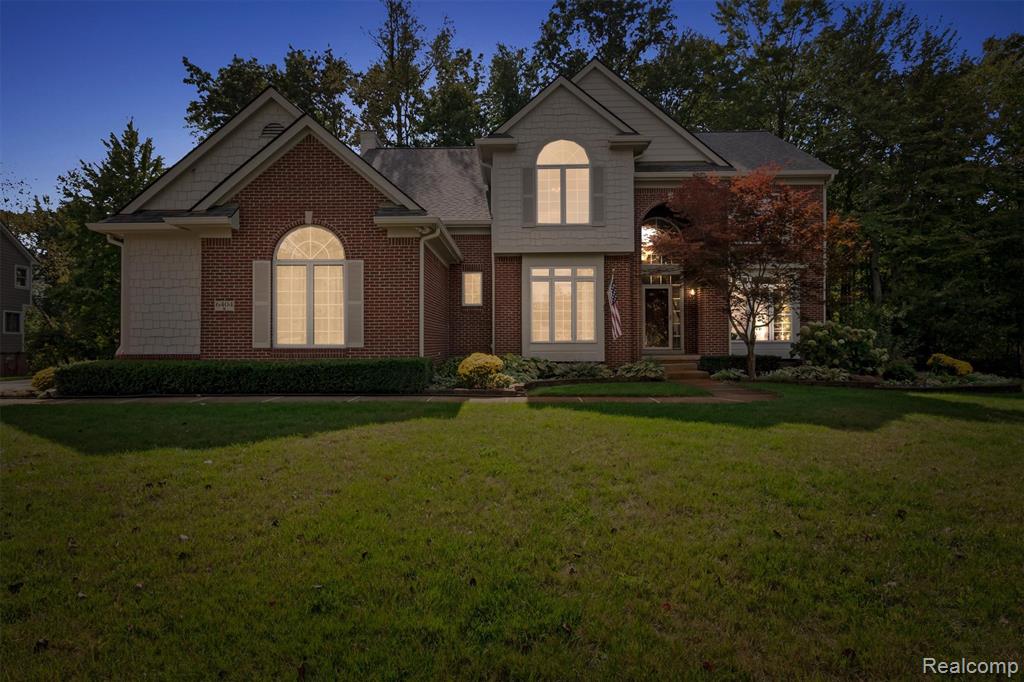 6404 Pennington Drive, White Lake, MI 48383 — front exterior