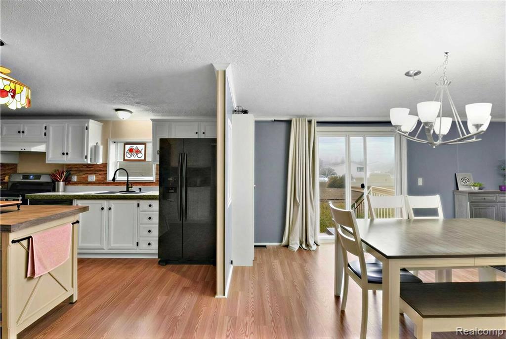 2330 CHARTER OAK Court, Newport, MI 48166 — Photo 16