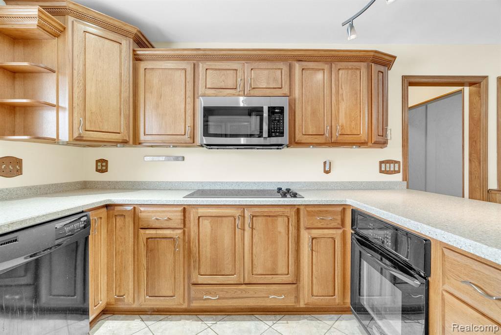 6800 Peck Road, Lexington, MI 48450 — Photo 18