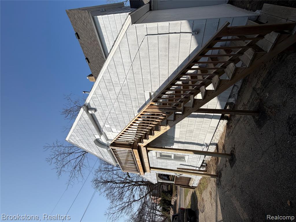 398 N Saginaw Street, Pontiac, MI 48342 — Photo 9
