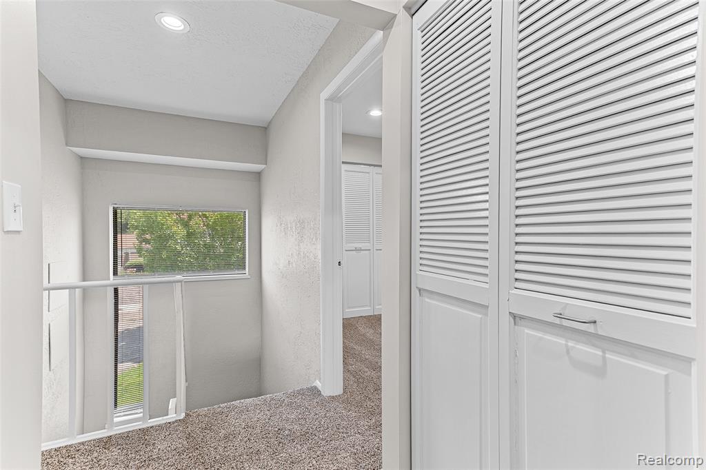 5317 Fairway Lane, West Bloomfield, MI 48323 — Photo 41