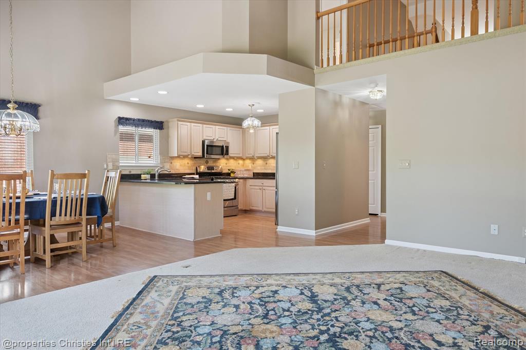 4831 Sunderland Drive, Sterling Heights, MI 48314 — Photo 14