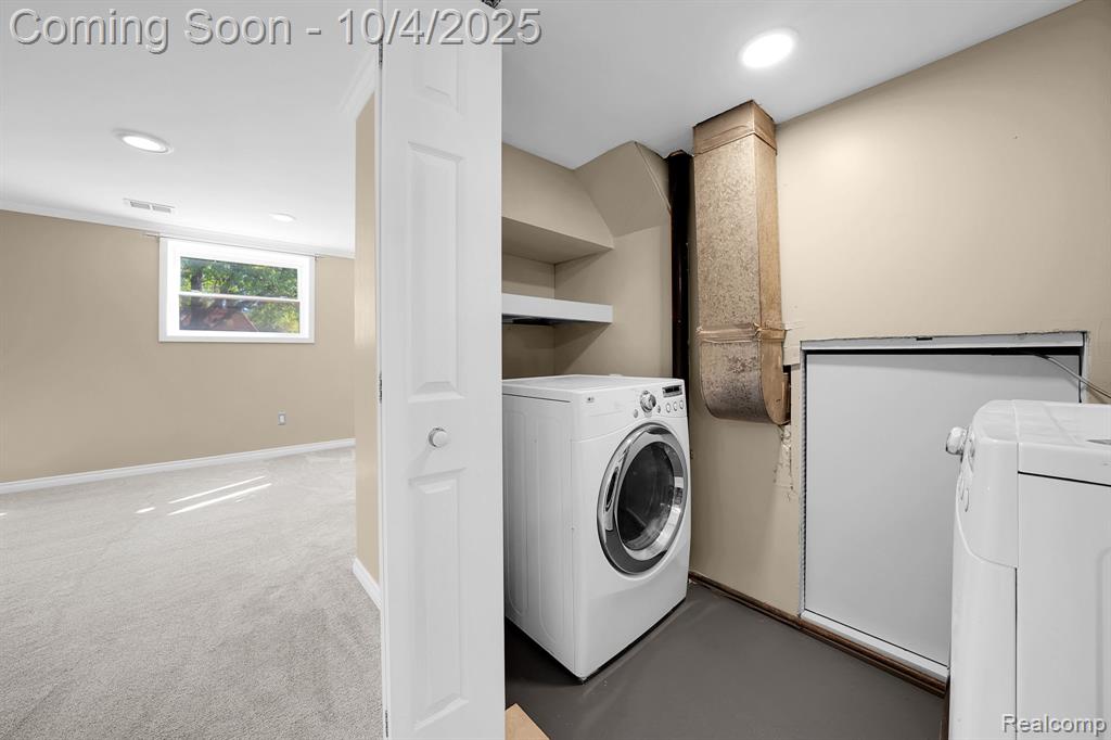 42708 Wilmington Drive, Sterling Heights, MI 48313 — Photo 26