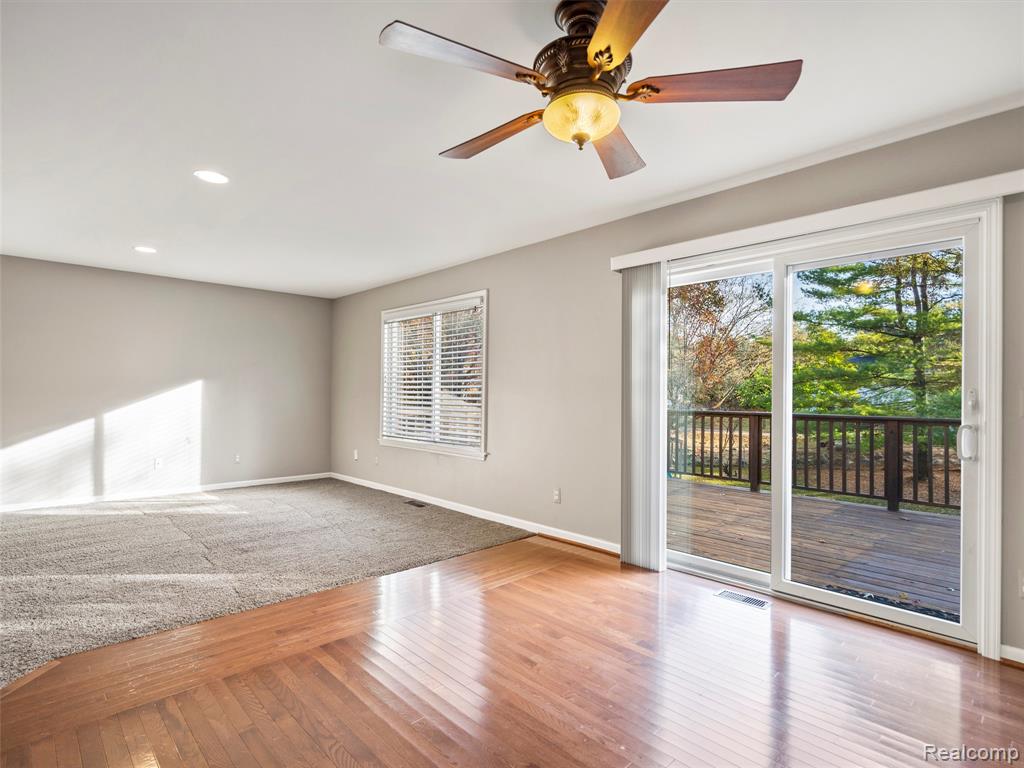 987 FAIRLEDGE Street, Lake Orion, MI 48362 — Photo 10