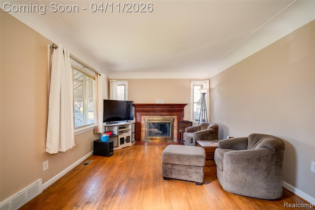 605 S Lynch Street, Flint, MI 48503 — Photo 4