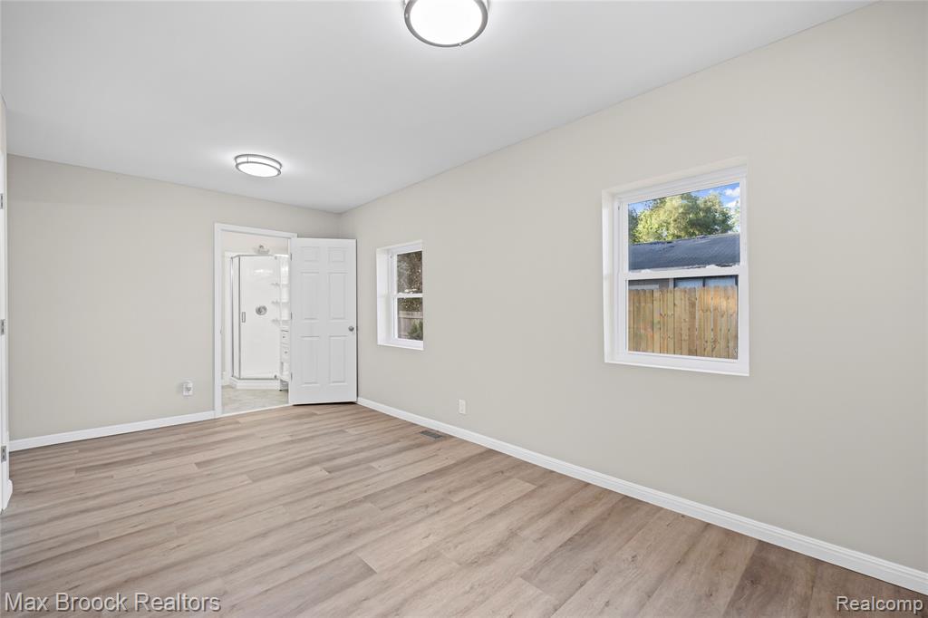 3187 Woodlawn Street, Commerce Twp, MI 48390 — Photo 34