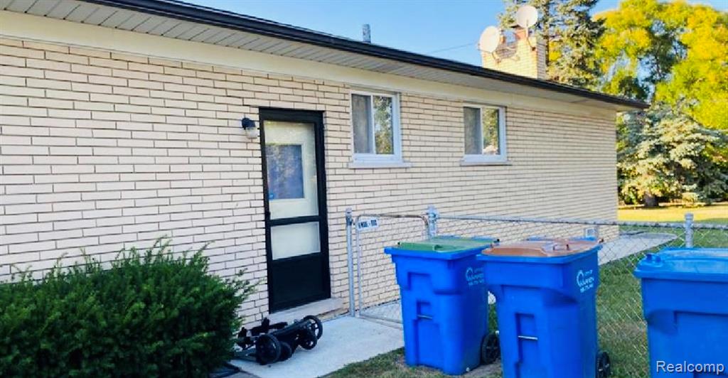 4867 Shell Court, Warren, MI 48091 — Photo 17