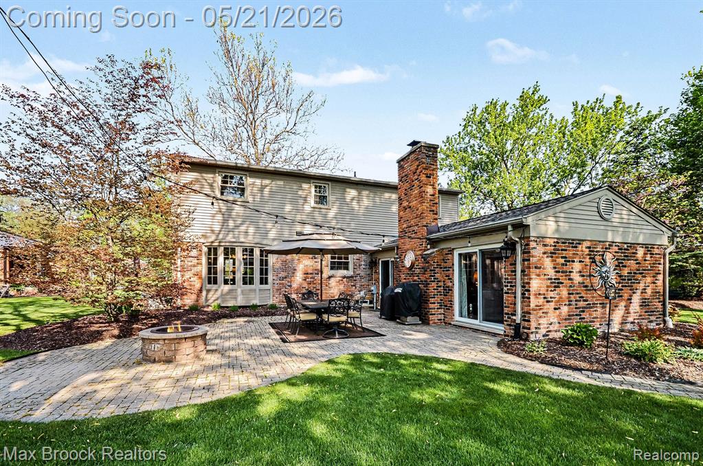 23049 Nottingham Drive, Beverly Hills, MI 48025 — Photo 8