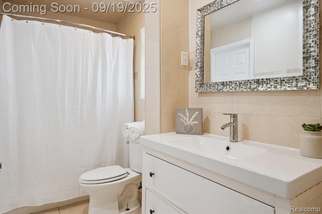 8425 Wormer, Dearborn Heights, MI 48127 — Photo 8