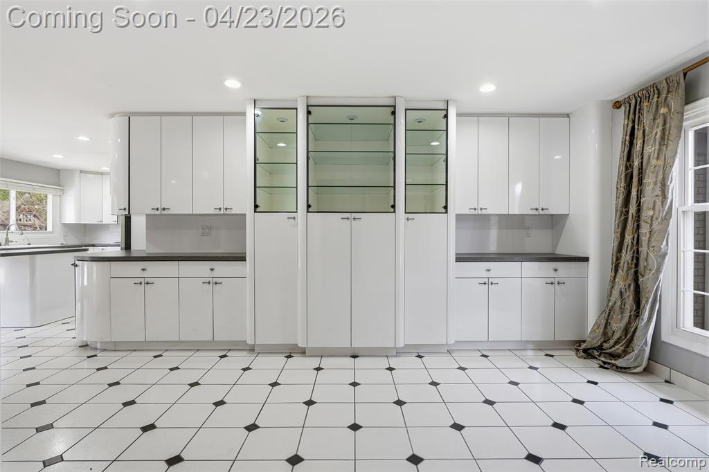 5701 Tequesta Court, West Bloomfield, MI 48323 — Photo 11