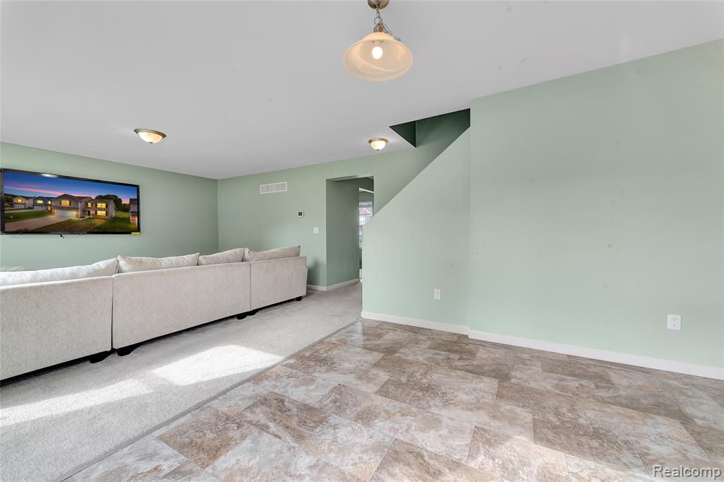 6027 Ravine Court, Ypsilanti, MI 48197 — Photo 14