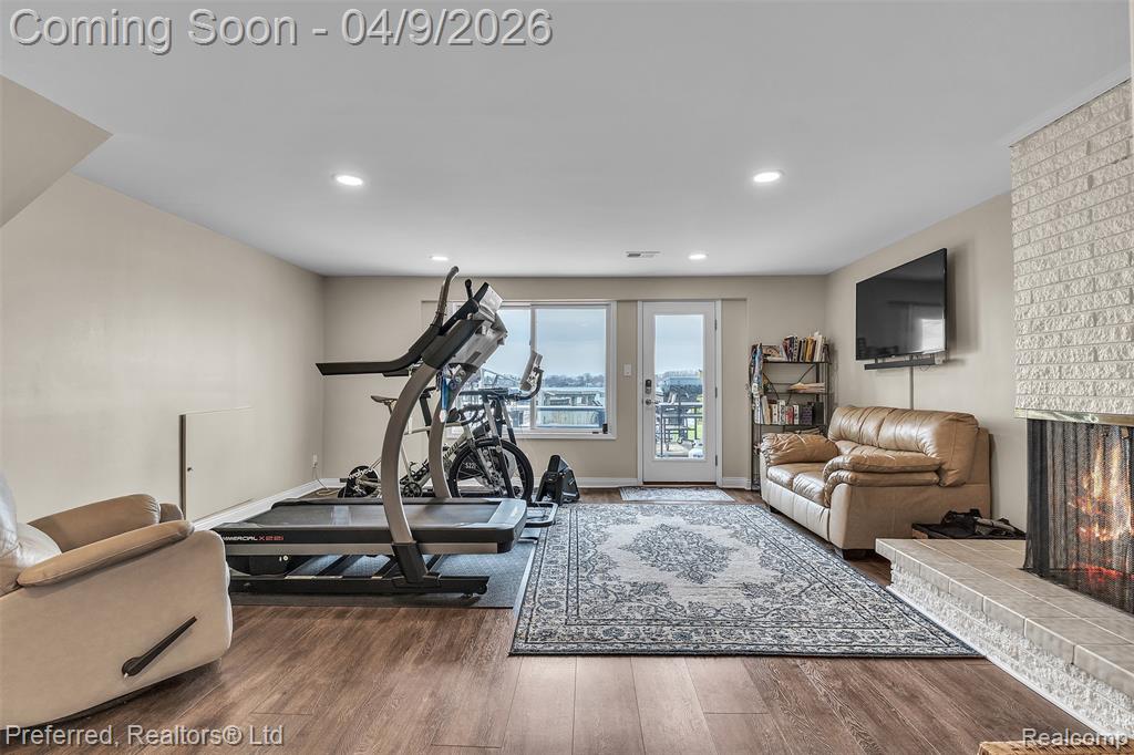 4869 Motorway Drive, Waterford, MI 48328 — Photo 55