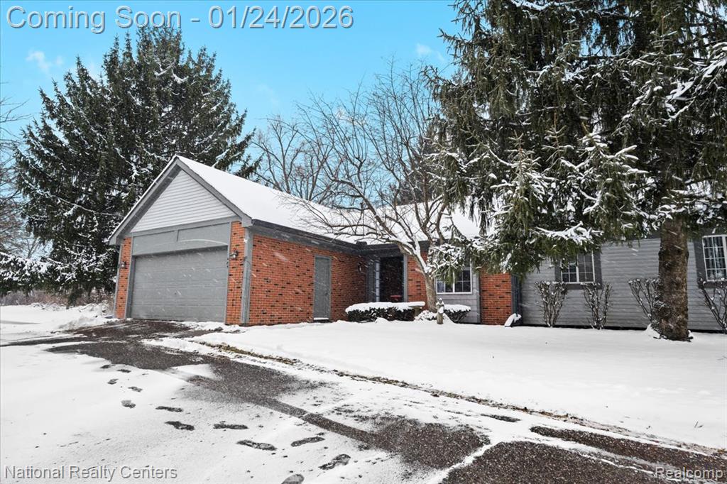 485 Winwood Circle, 115, Walled Lake, MI 48390 — Photo 3