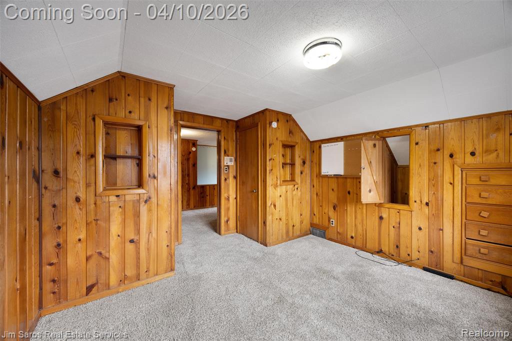 1101 Torrey Road, Grosse Pointe Woods, MI 48236 — Photo 19
