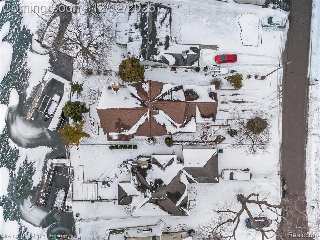30760 Bayview Drive, Gibraltar, MI — Photo 52