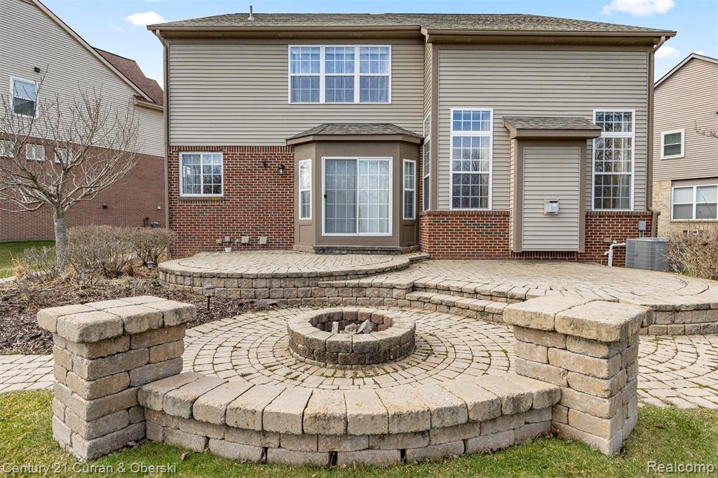 50034 VENICE Court, Northville, MI — Photo 40