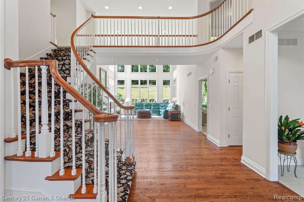 18585 STEEP HOLLOW Court, Northville, MI 48168 — Photo 8