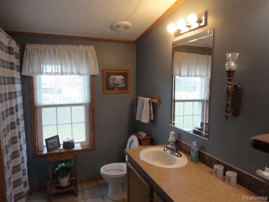 1092 Cameron Circle, Monroe, MI 48161 — Photo 21