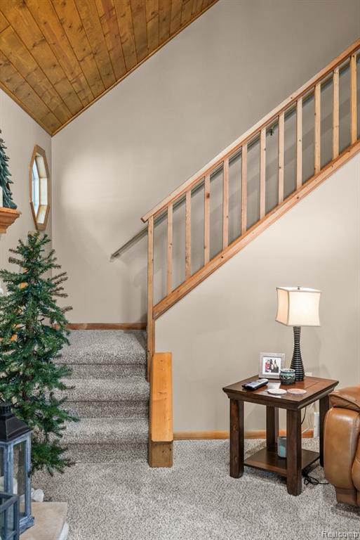 9210 High Road, Roscommon, MI 48653 — Photo 22