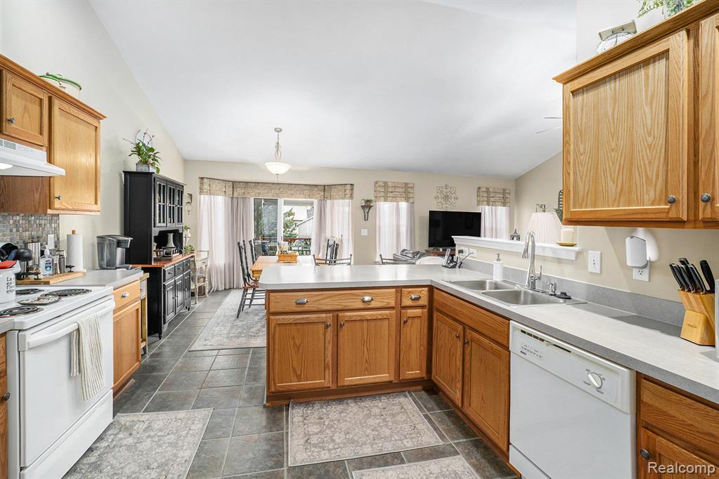 9086 Spring Brook Circle, Davison, MI, 48423