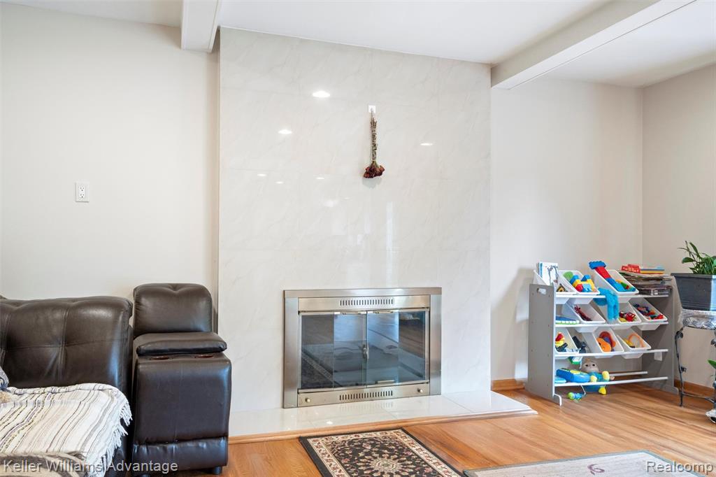 5016 Patrick Road, West Bloomfield, MI — Photo 24
