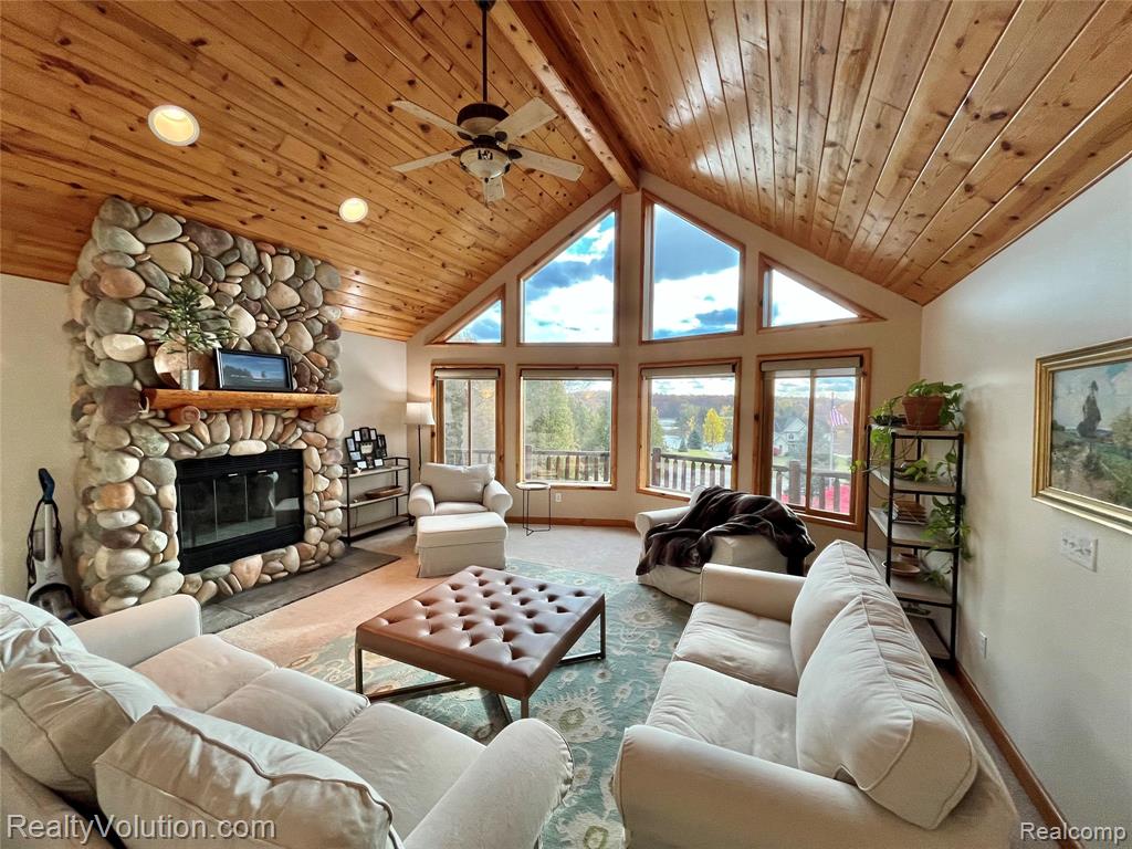 5012 Vista Bay Trail, Goodrich Vlg, MI — Photo 10