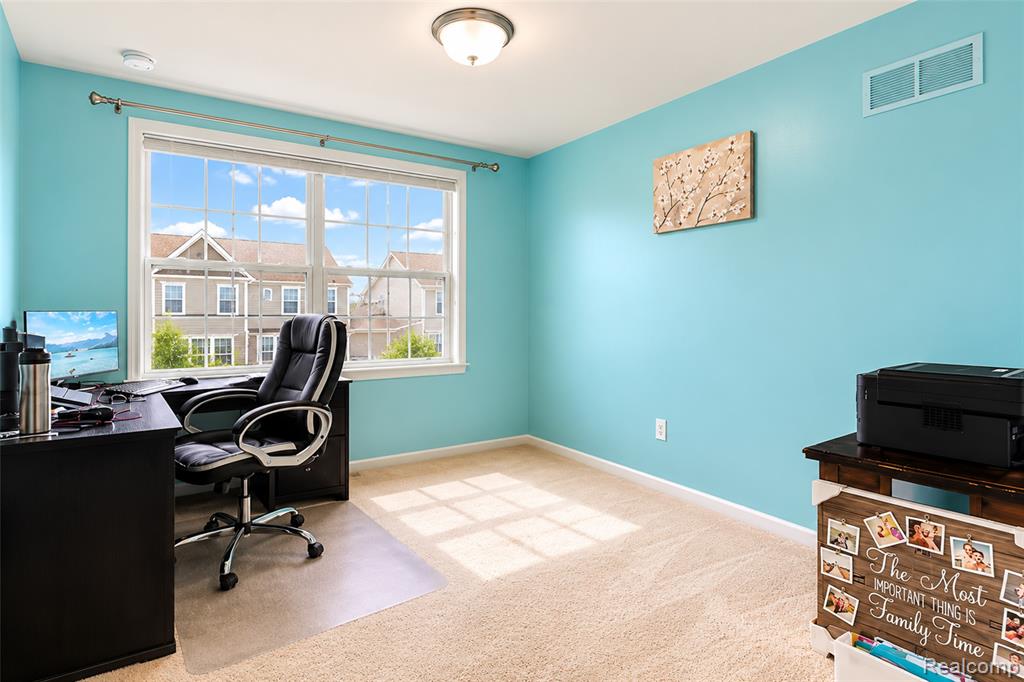50873 Scarborough Road, Canton, MI 48188 — Photo 20
