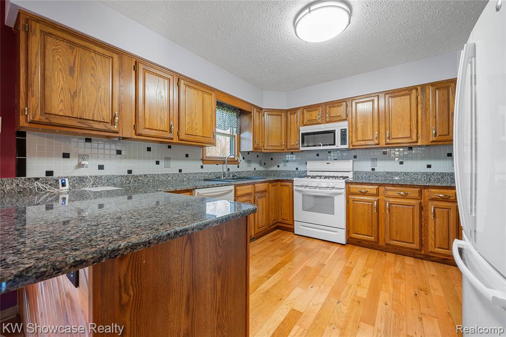 7362 Colby Lake Road, Laingsburg, MI 48848 — Photo 17
