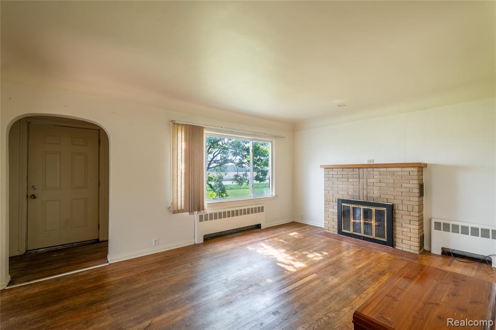2028 Kochville Road, Saginaw, MI 48604 — Photo 2