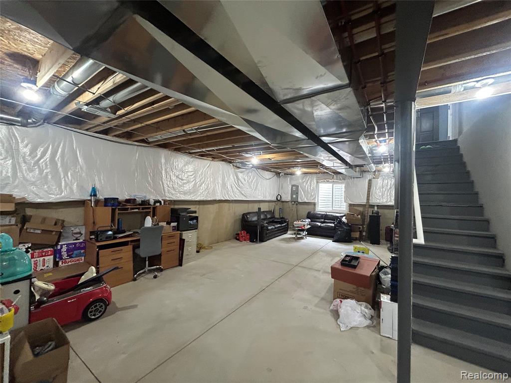23507 King Drive, Clinton Twp, MI 48035 — Photo 24