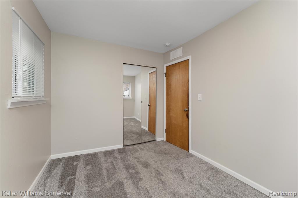 7263 Henry, Center Line, MI 48015 — Photo 11