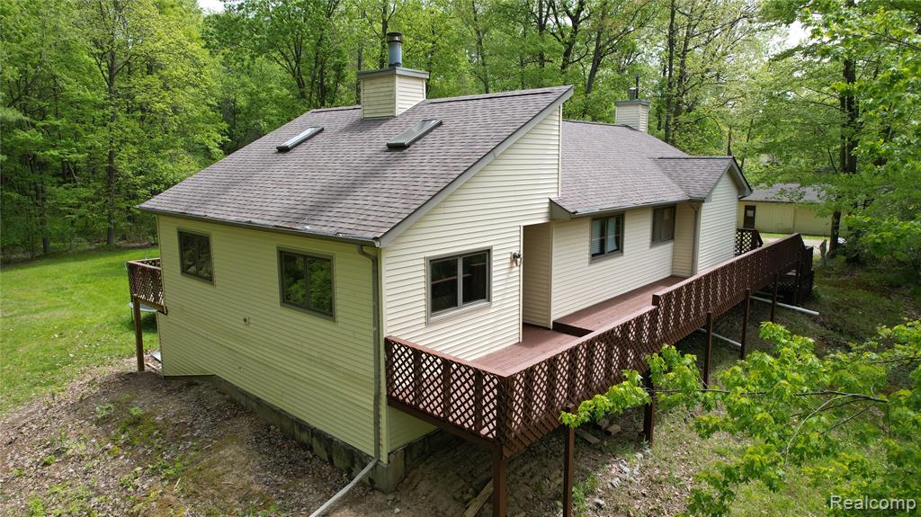 8180 Tipsico Trail, Holly, MI 48442 — front exterior
