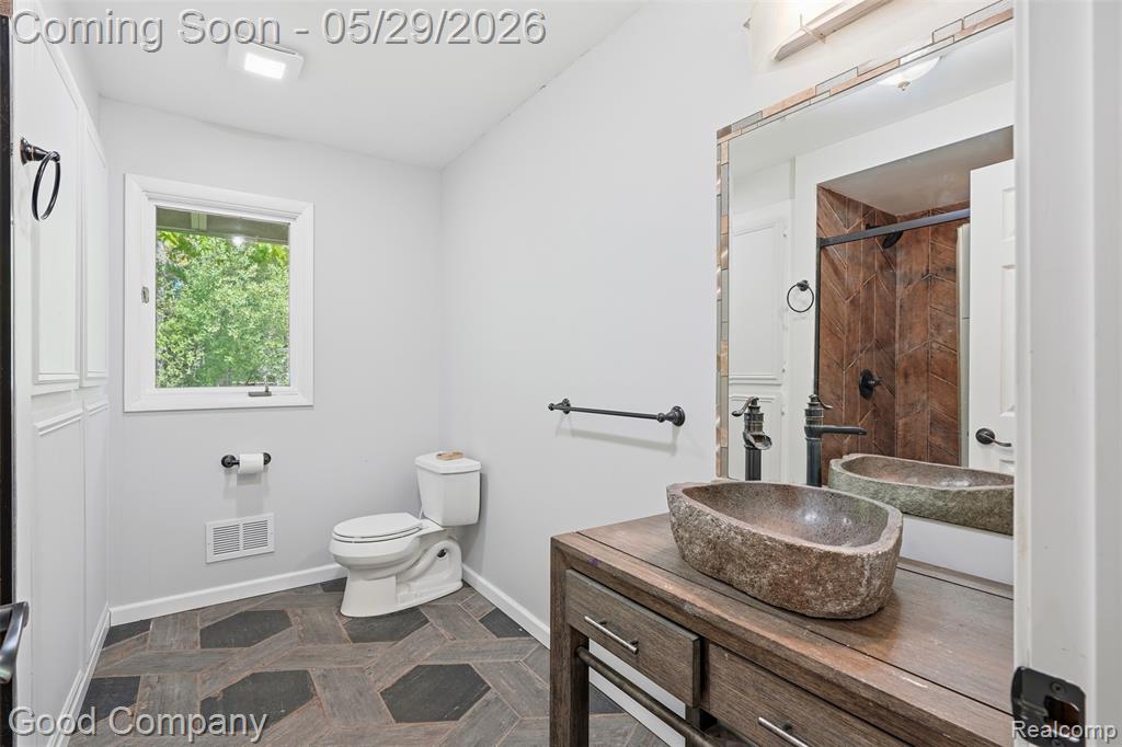 5130 Seymour Lake Road, Oxford, MI 48371 — Photo 27