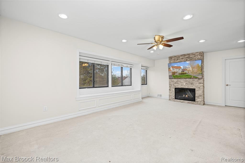 5324 Fairway Court, West Bloomfield, MI 48323 — Photo 35