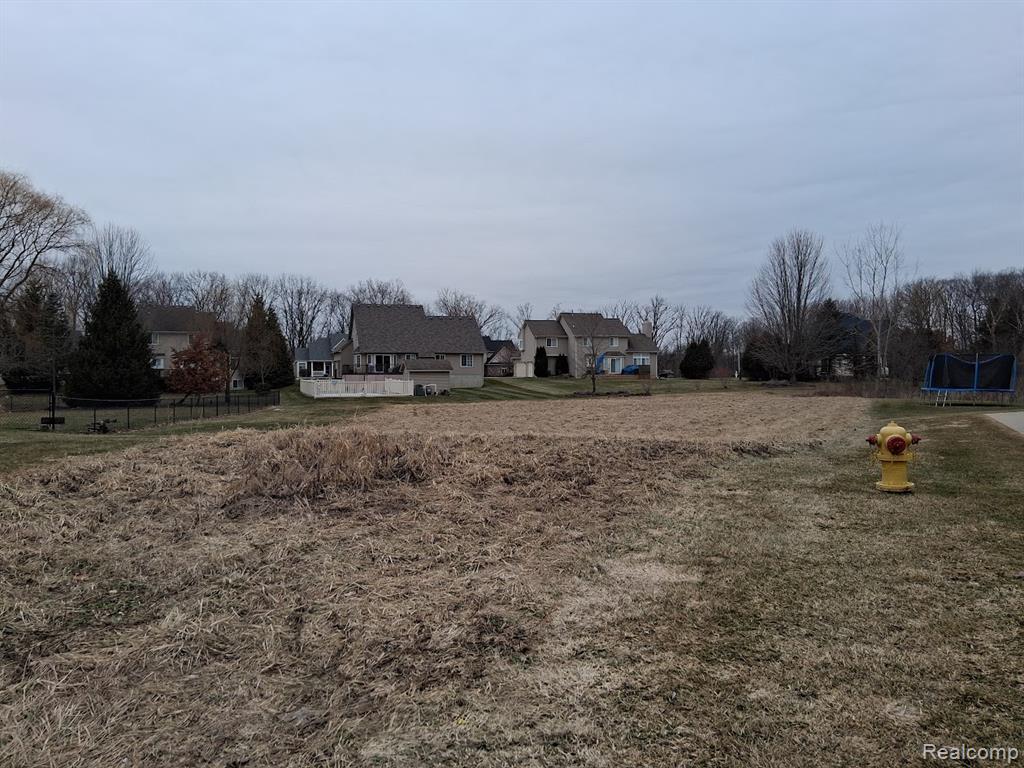 8320 Deer Creek Court, Grand Blanc, MI 48439 — Photo 2