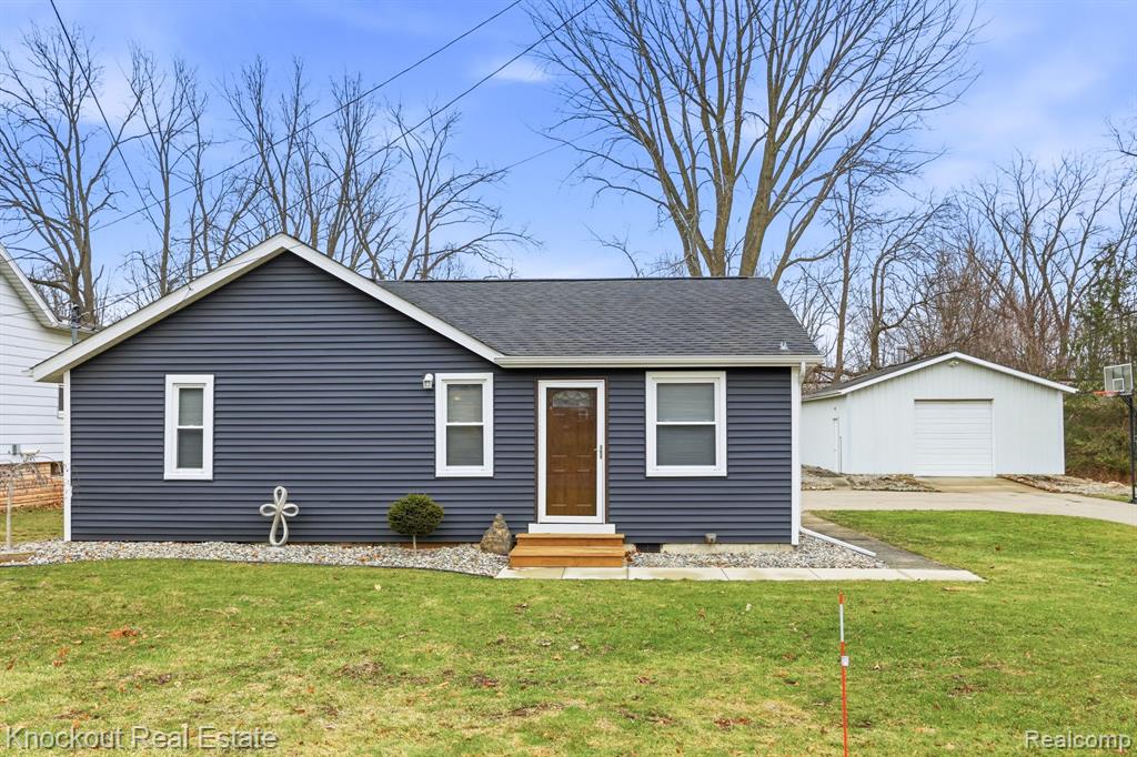 213 E Maple Street, Vassar, MI 48768 — Photo 48
