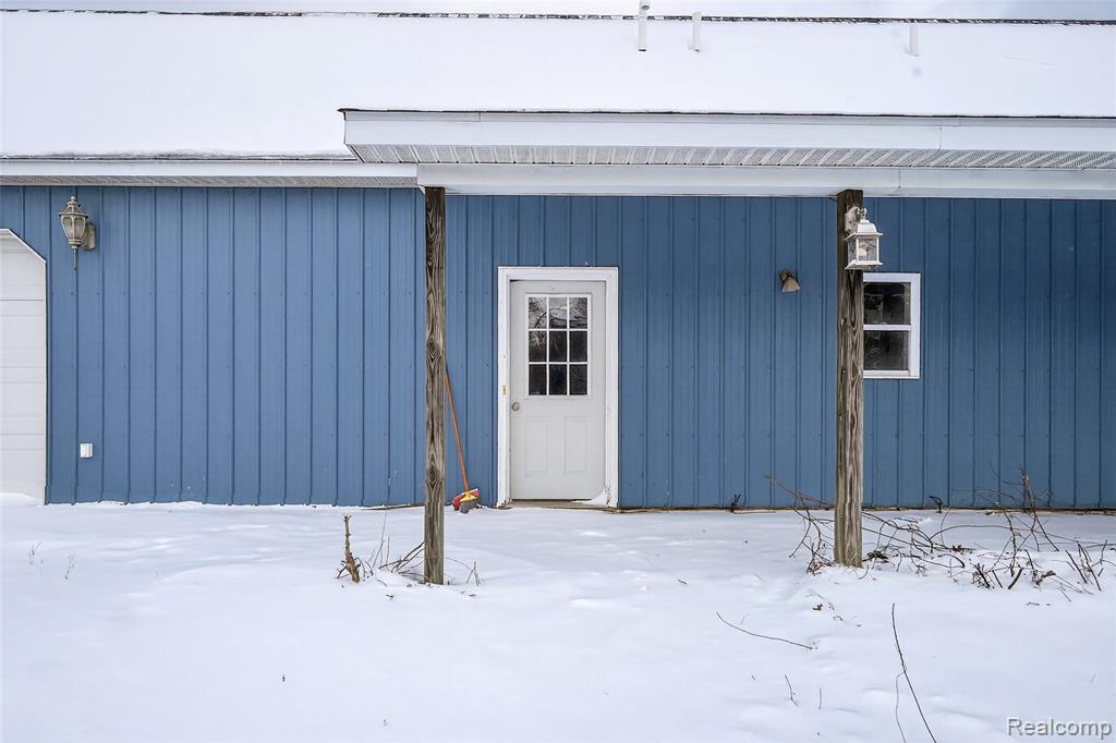 9624 Bridge Lake Road, Clarkston, MI 48348 — Photo 6