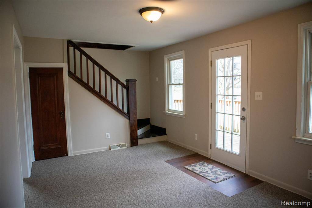 604 Trombley Drive, Troy, MI 48083 — Photo 2