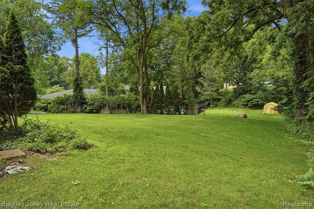 725 Clark Street, Brighton, MI 48116 — Photo 10