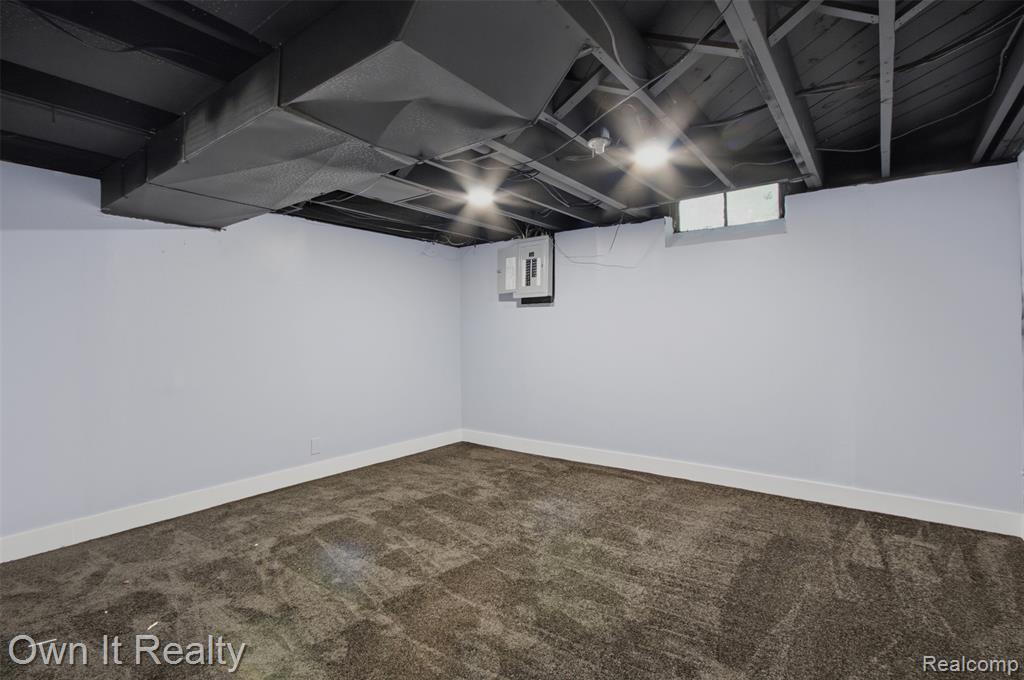 23700 Marlow Street, Oak Park, MI 48237 — Photo 19