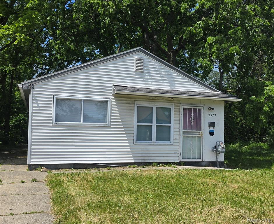 9979 Montrose Street, Detroit, MI 48227 — front exterior