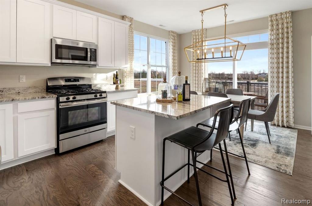 49501 Cherry Hill Road, Canton, MI 48188 — Photo 10