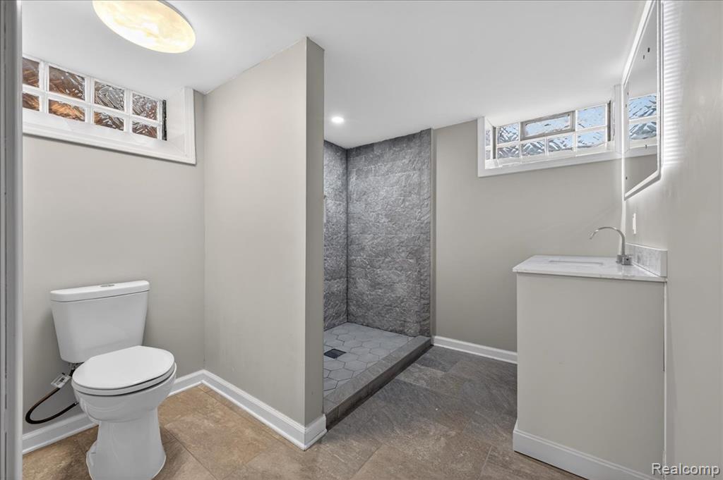 11684 Sussex Street, Detroit, MI 48227 — Photo 35